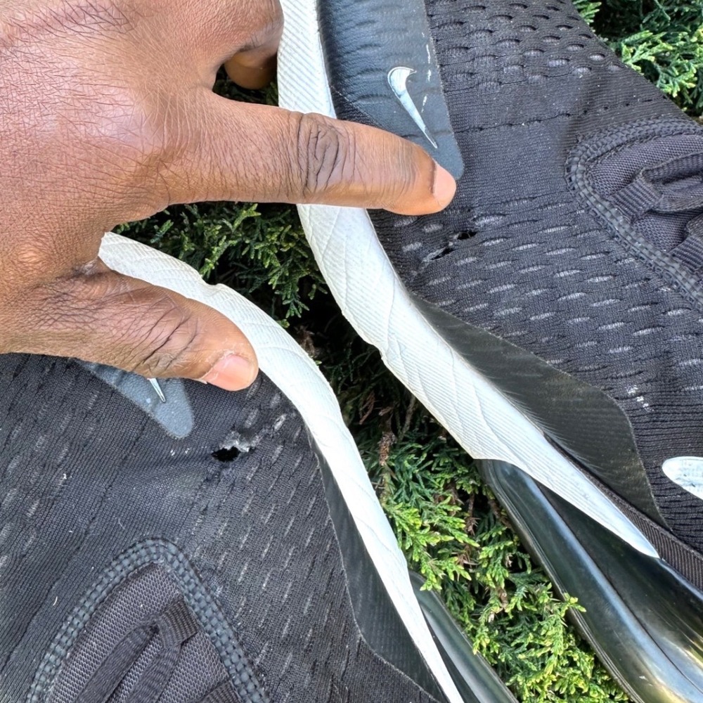Nike Air Max 270 Men's Athletic Shoes Size 12 Black Anthracite White - Picture 4 of 14